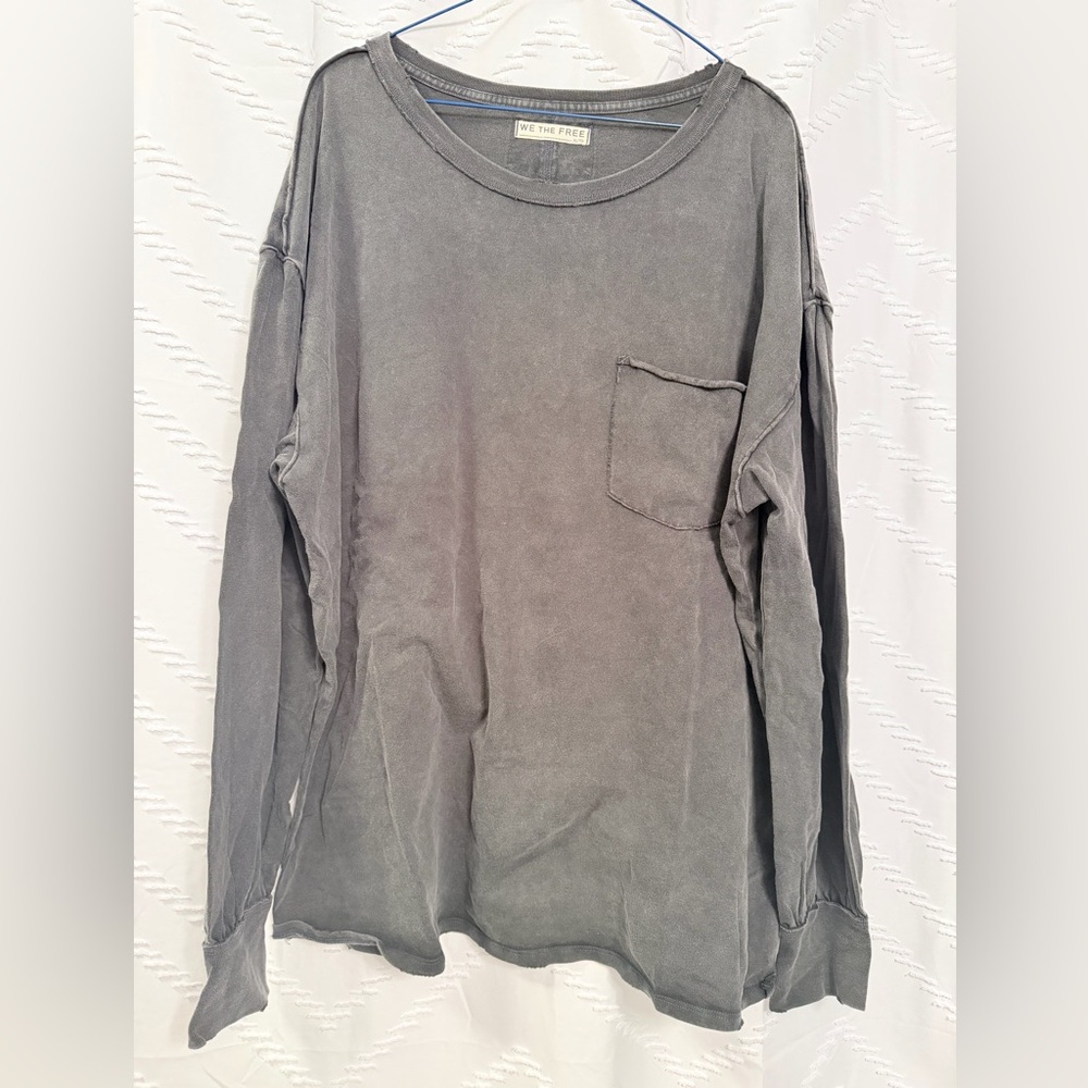 Woman’s We The Free long sleeve